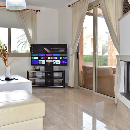 Villa Kartiela Sandy Beach Villas - Private Pool - Jacuzzi - Private Beach Area Polis Luaran gambar