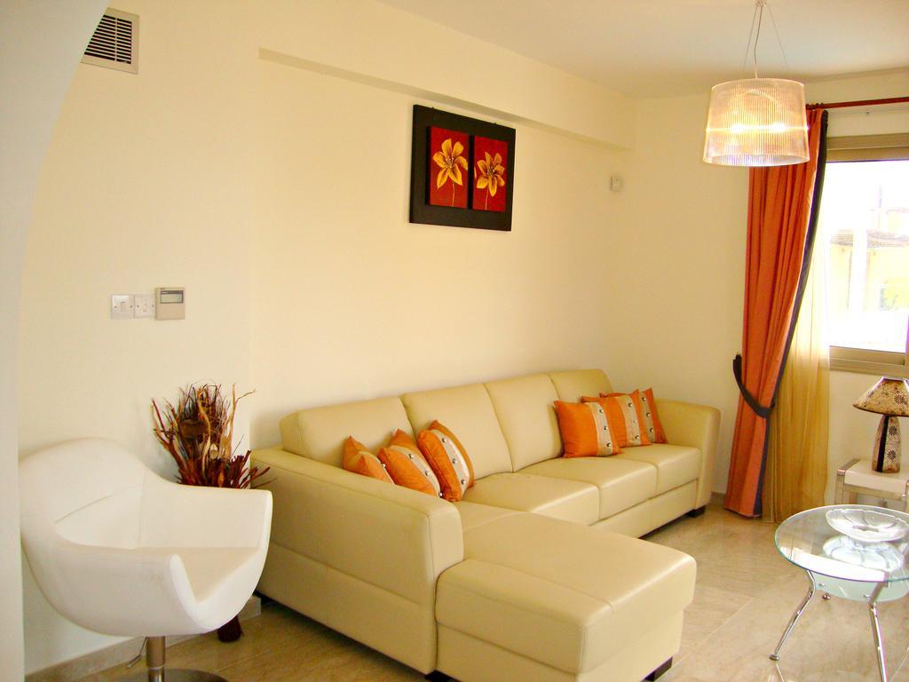 Villa Kartiela Sandy Beach Villas - Private Pool - Jacuzzi - Private Beach Area Polis Luaran gambar