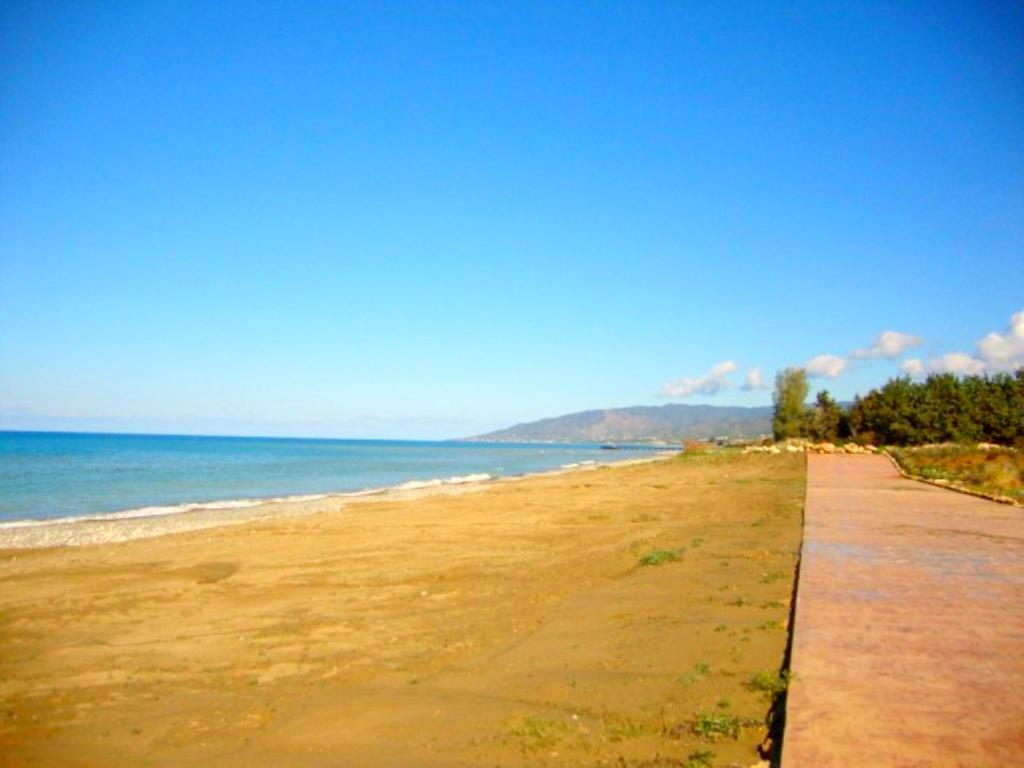 Villa Kartiela Sandy Beach Villas - Private Pool - Jacuzzi - Private Beach Area Polis Luaran gambar